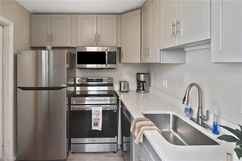 TROPIC TERRACE - Residential