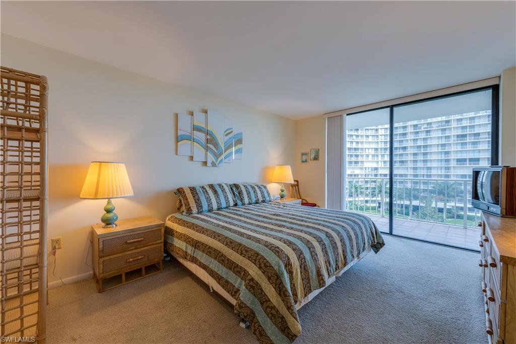 SOUTH SEAS - Residential