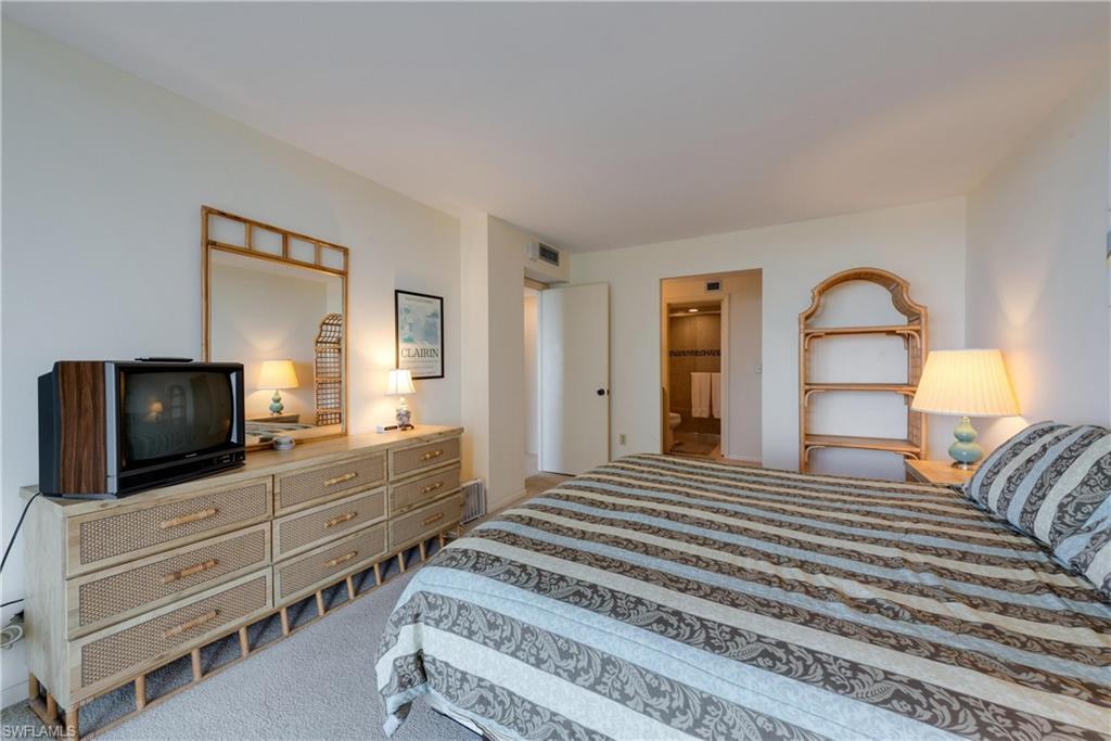 SOUTH SEAS - Residential