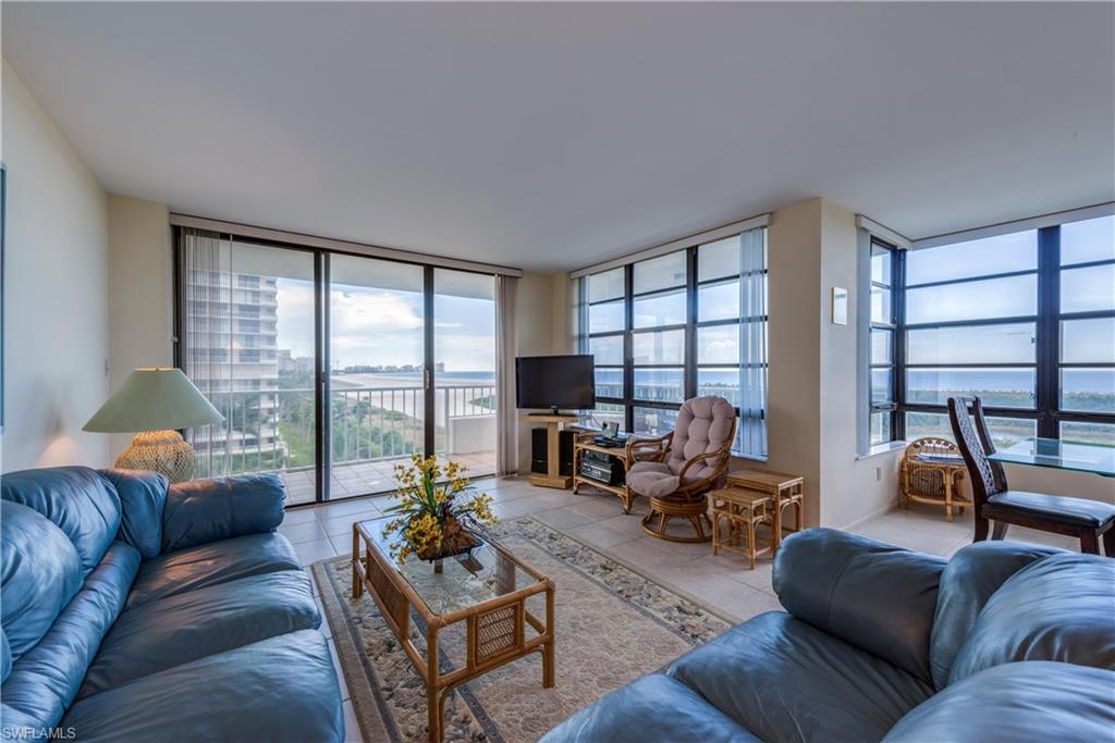 SOUTH SEAS - Residential