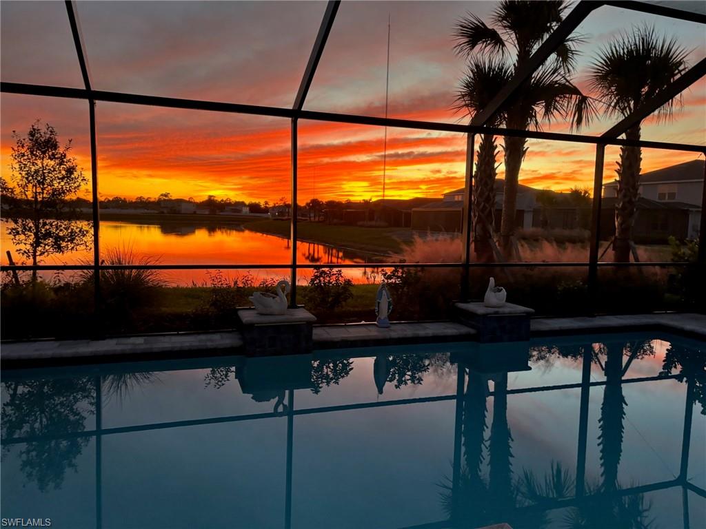 NORTHRIDGE - Residential