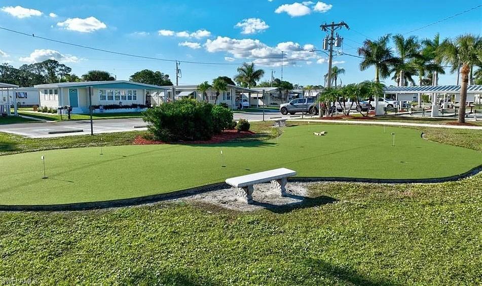 CARRIAGE VILLAGE - Land