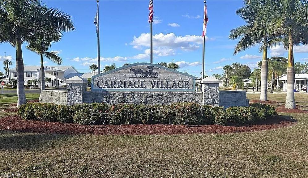 CARRIAGE VILLAGE - Land