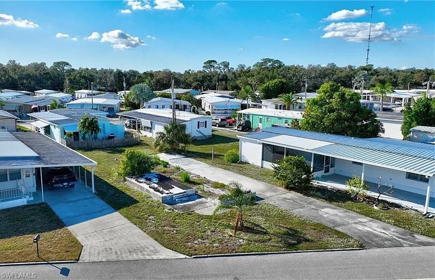 CARRIAGE VILLAGE - Land