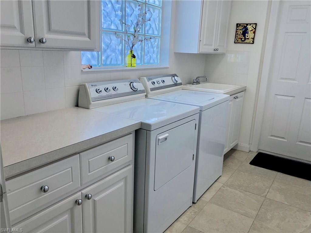 VERONA WALK - Residential