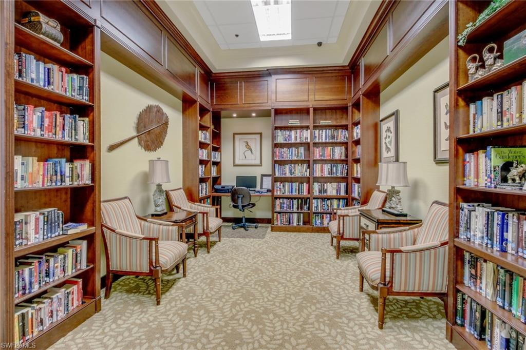 ISLAND WALK - Residential