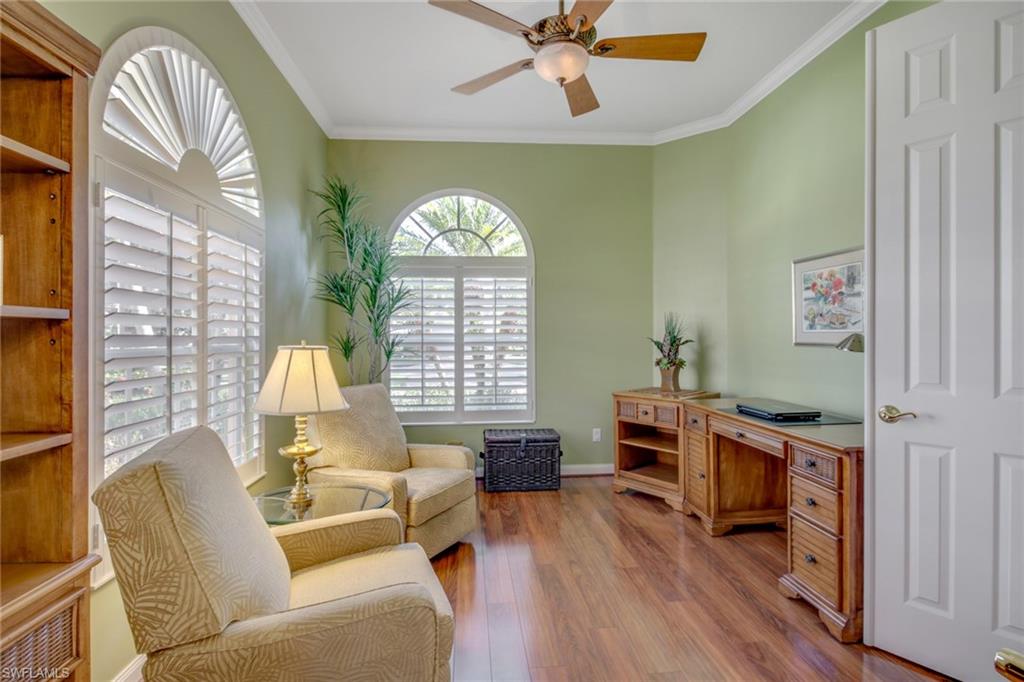 ISLAND WALK - Residential