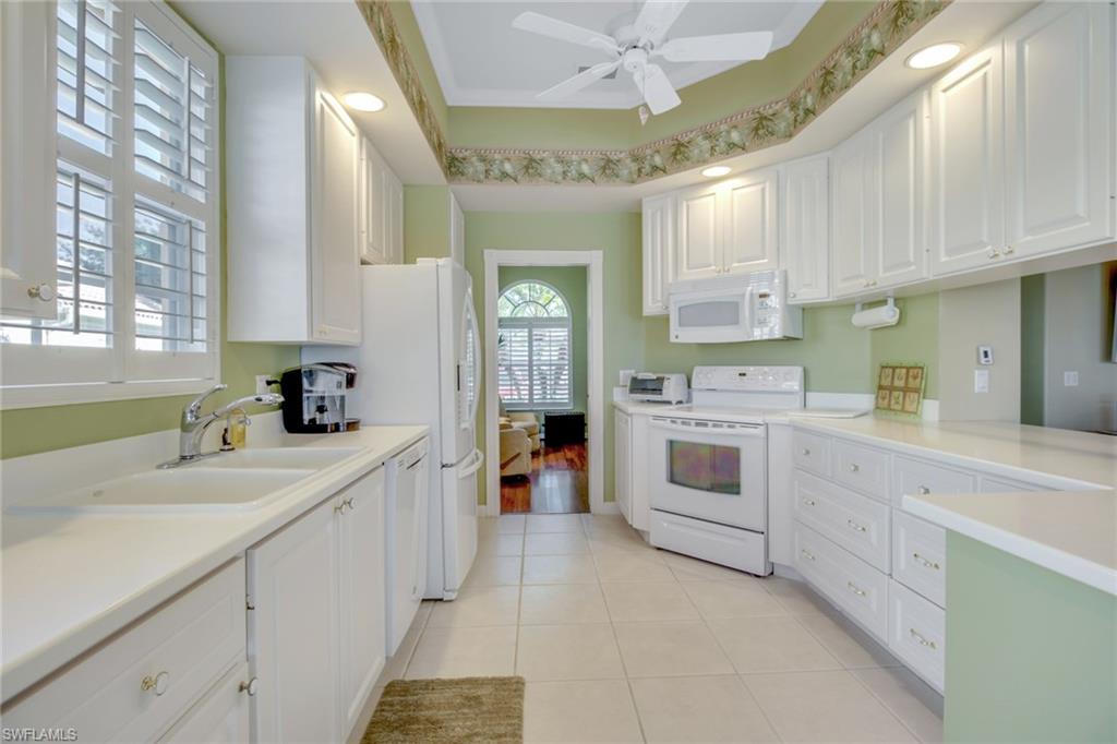 ISLAND WALK - Residential