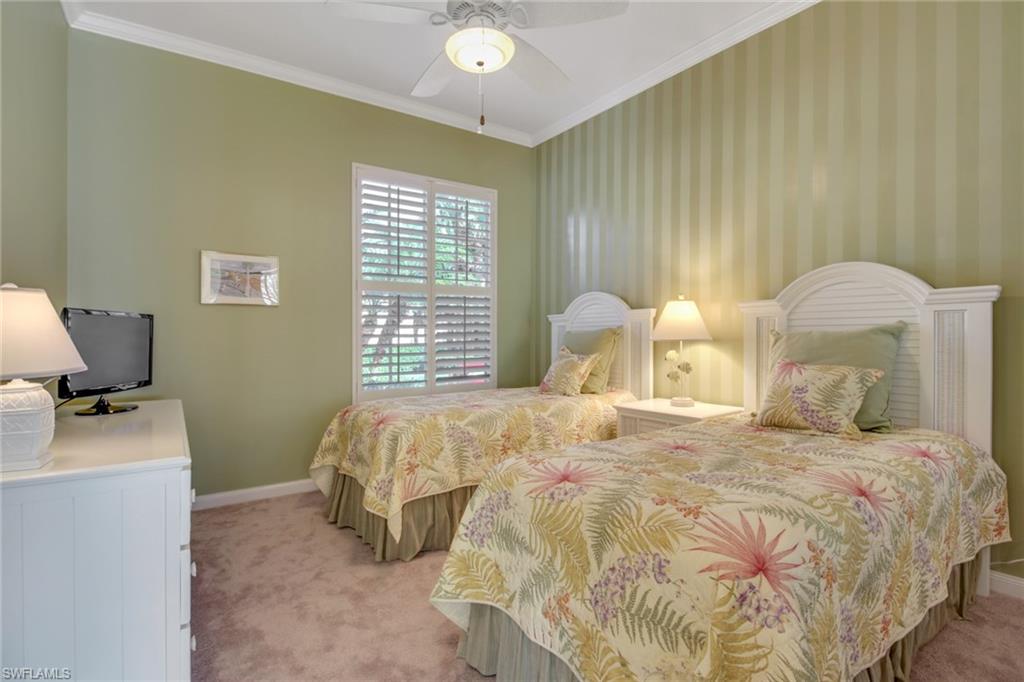 ISLAND WALK - Residential