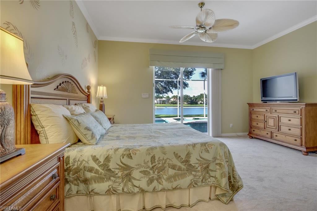 ISLAND WALK - Residential