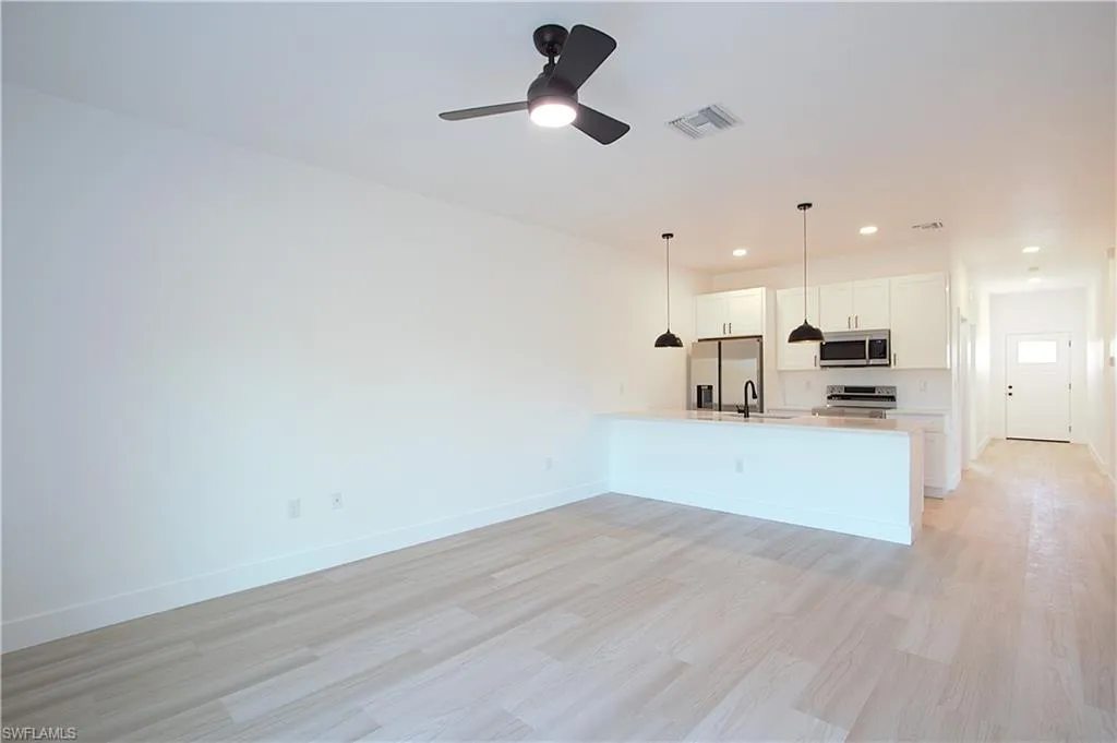 Englewood, Florida 34224, United States, 3 Bedrooms Bedrooms, ,2 BathroomsBathrooms,Residential,Active,169670