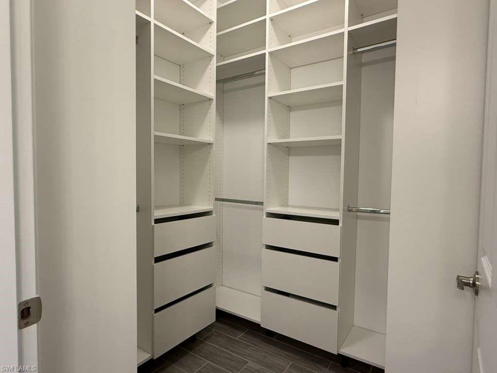 ENBROOK - Residential Lease