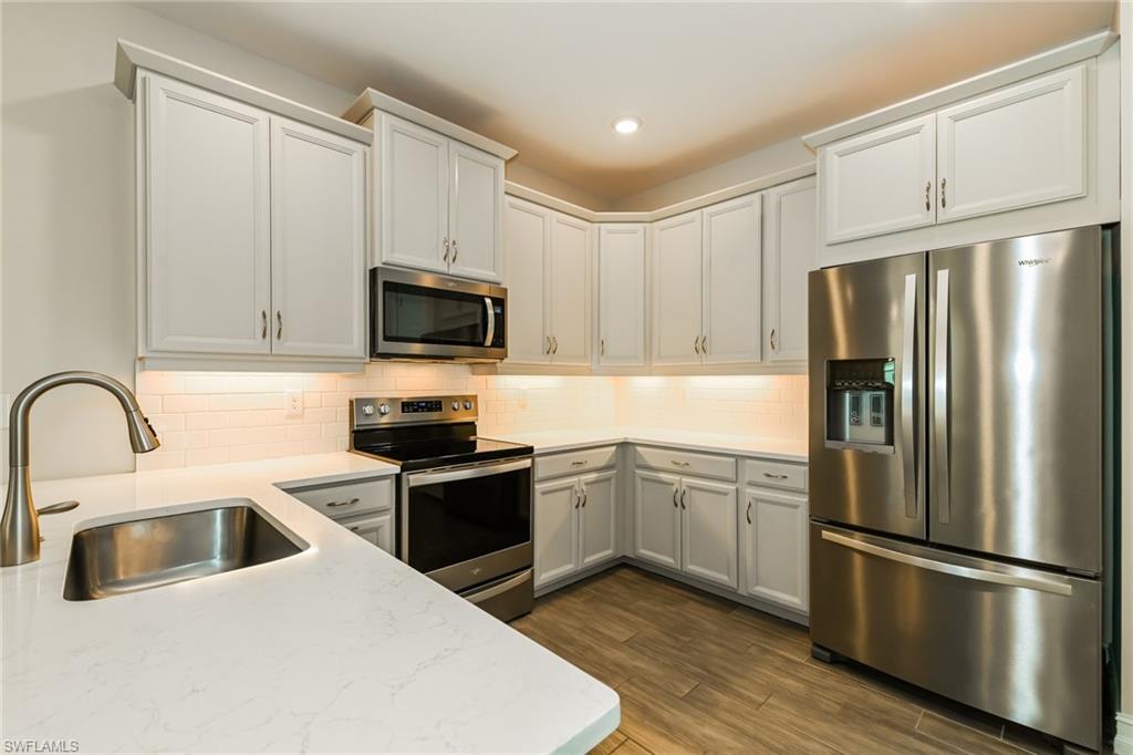 ENBROOK - Residential Lease