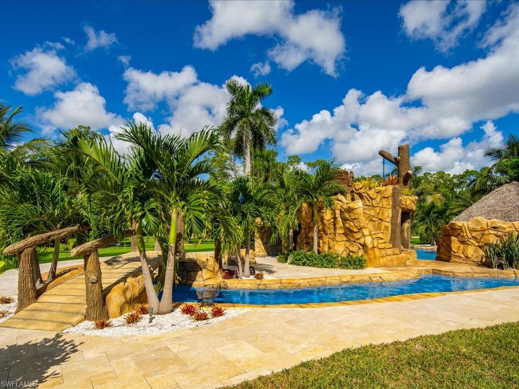 LOGAN WOODS - Residential