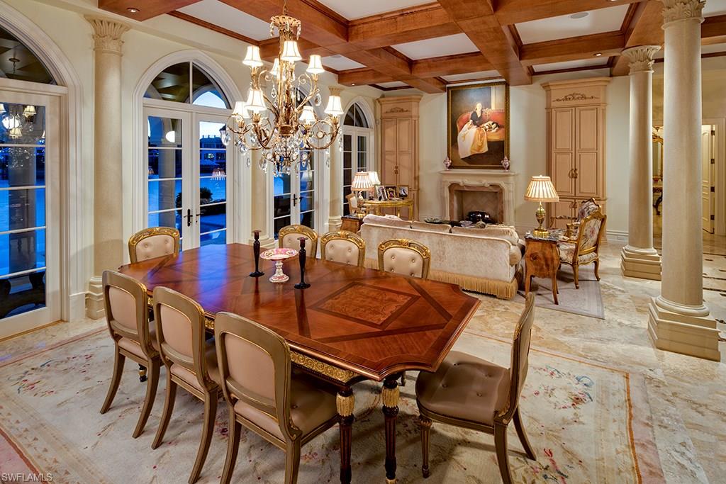 MOORINGS - Residential