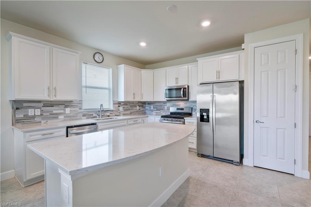 PARKSIDE - Residential