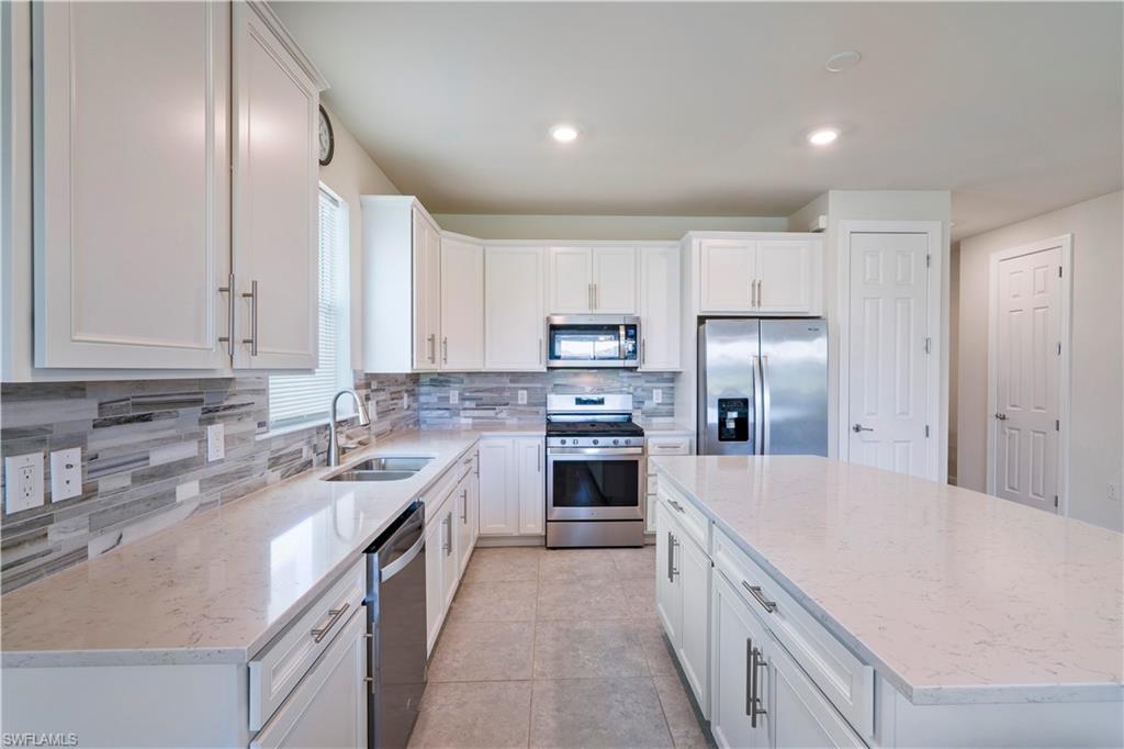 PARKSIDE - Residential