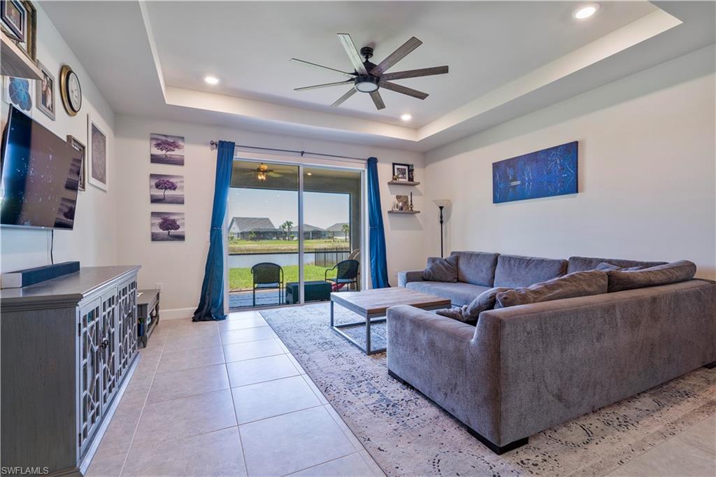 PARKSIDE - Residential