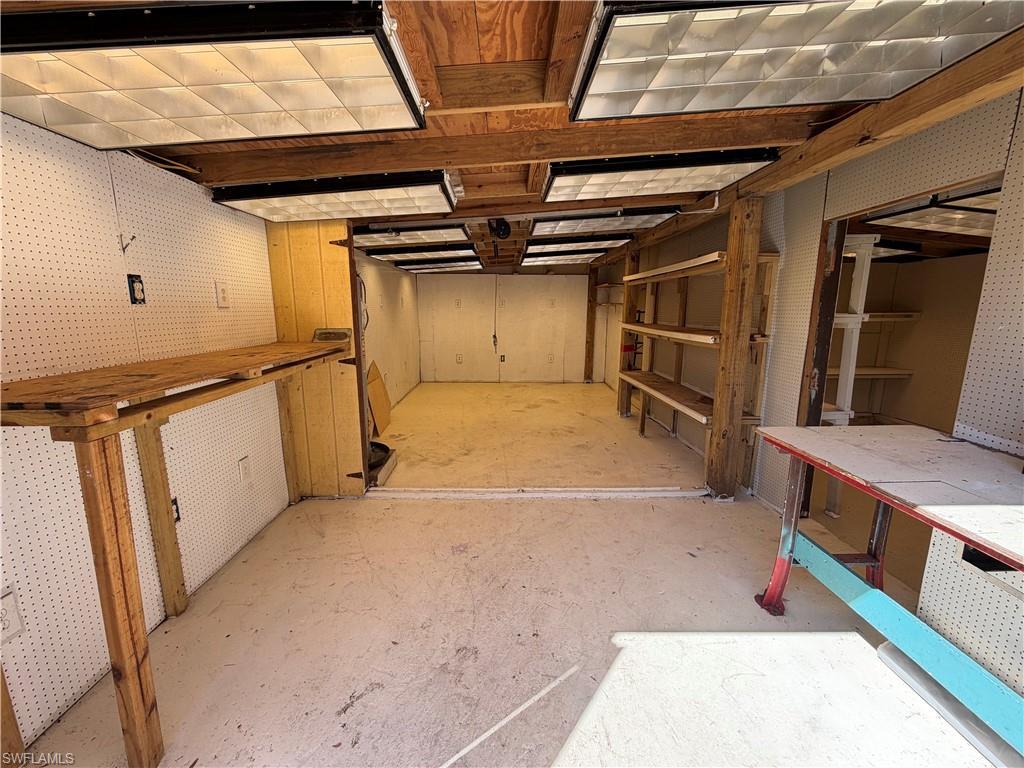 SUNCOAST ESTATE - Residential