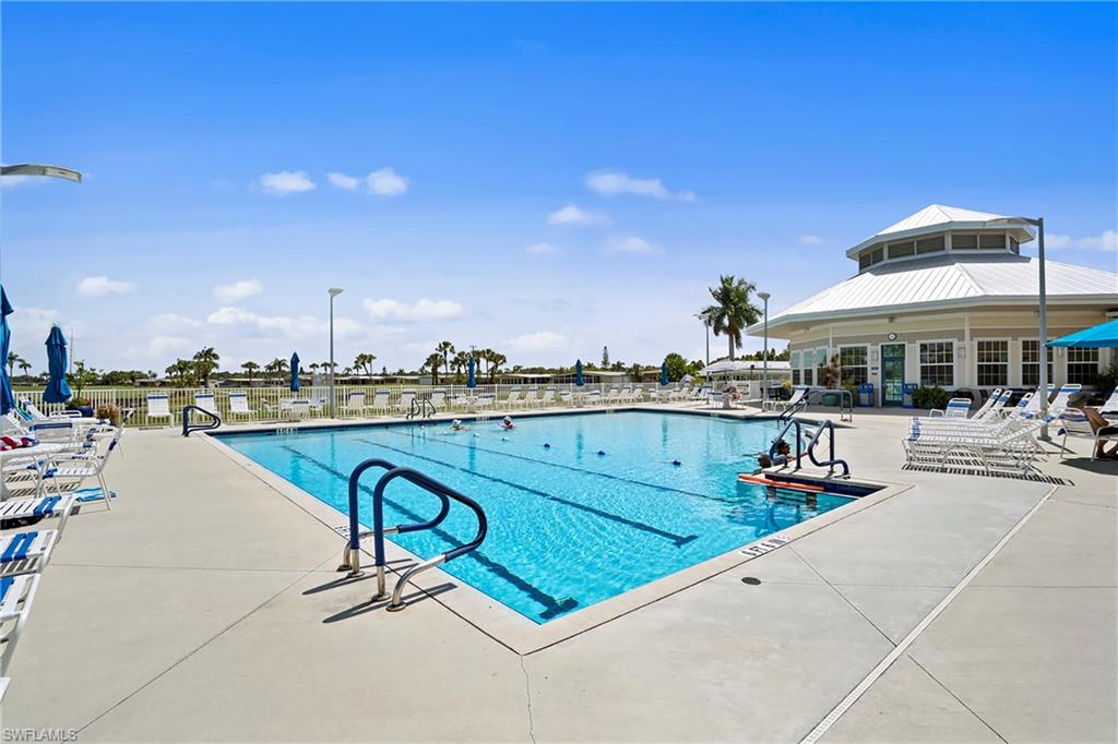 SIX LAKES COUNTRY CLUB - Residential