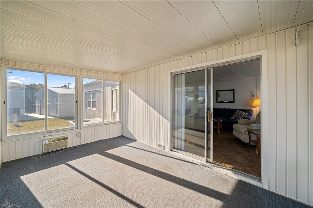 SIX LAKES COUNTRY CLUB - Residential