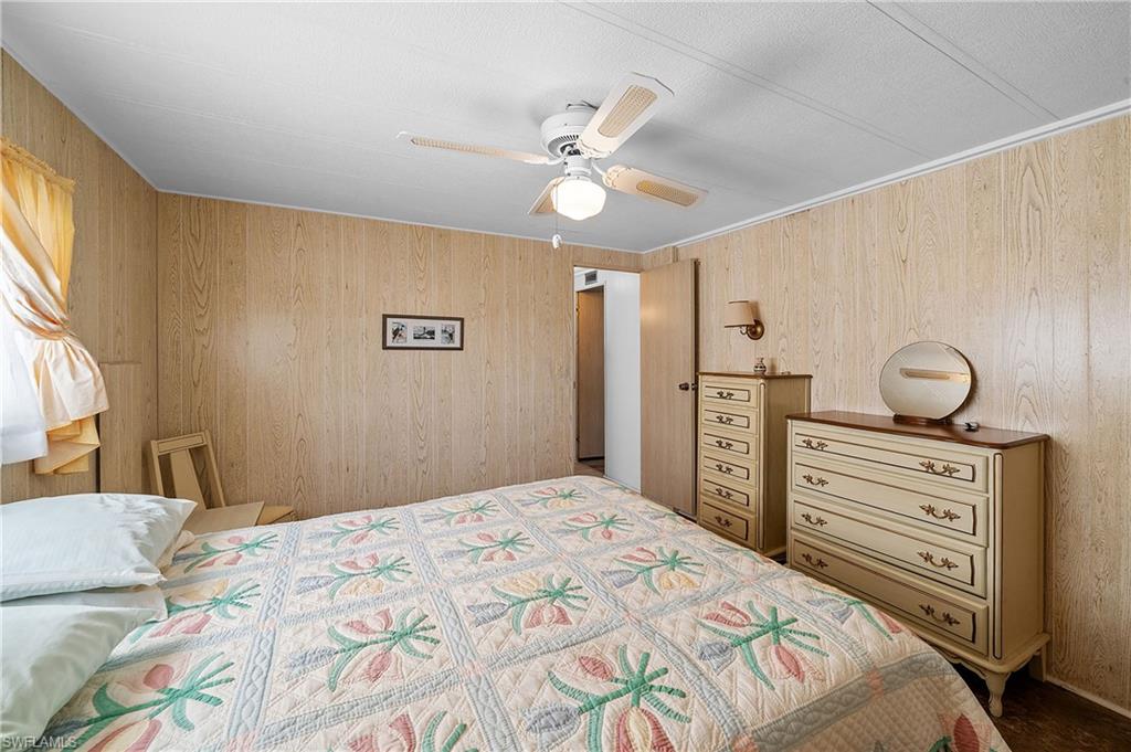 SIX LAKES COUNTRY CLUB - Residential