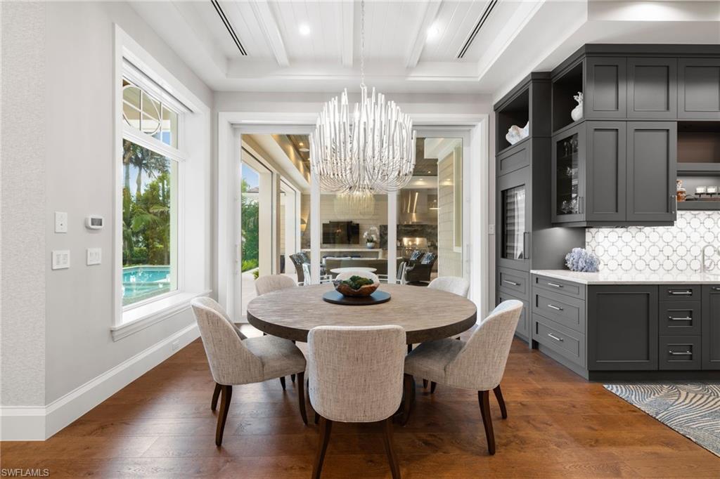 OLDE NAPLES - Residential