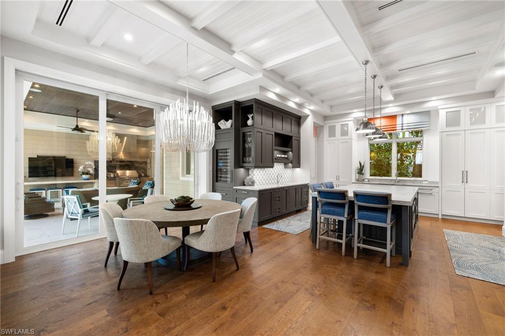 OLDE NAPLES - Residential