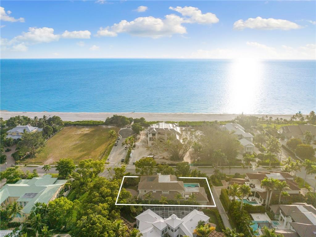 OLDE NAPLES - Residential