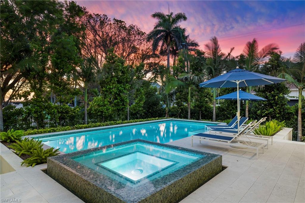 OLDE NAPLES - Residential