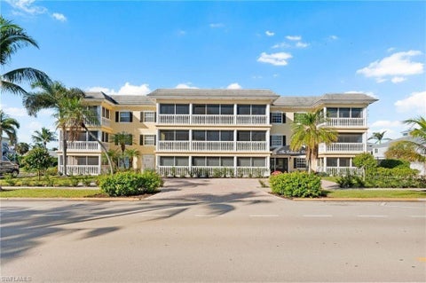 Photo of 666 3rd ST S #101, NAPLES, FL 34102 (MLS # 226038181)