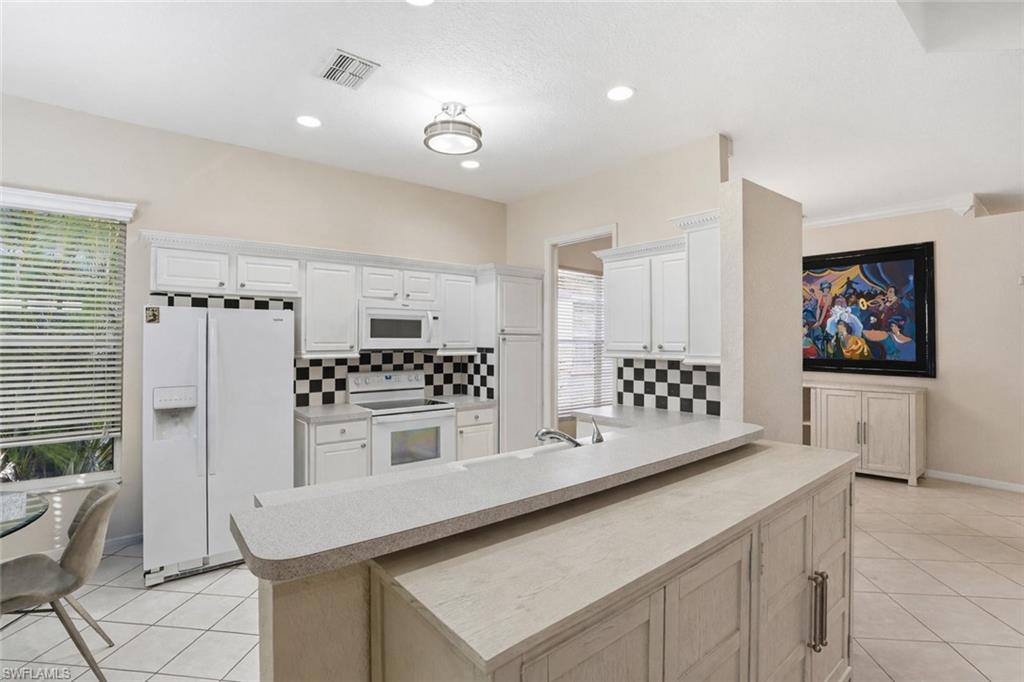 OXFORD VILLAGE - Residential