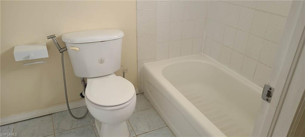 SAN CARLOS PARK - Residential Lease