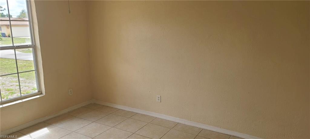 SAN CARLOS PARK - Residential Lease