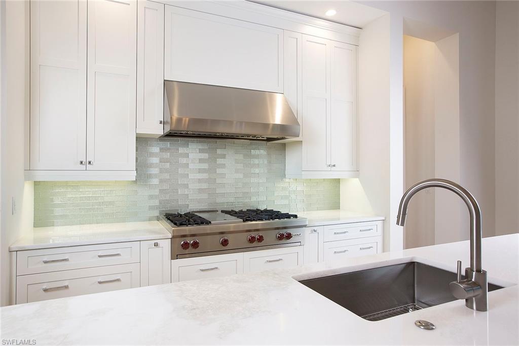 MOORINGS - Residential