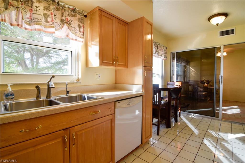 MYERLEE GARDENS CONDO - Residential