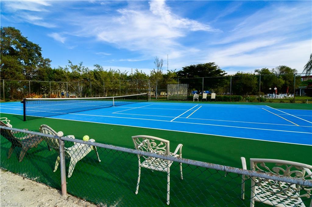 MYERLEE GARDENS CONDO - Residential