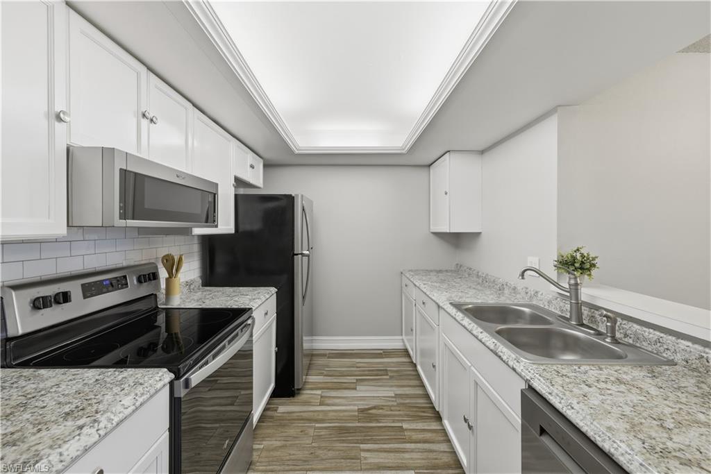 LAKEWOOD - Residential