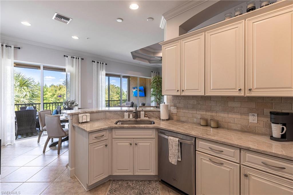 IRONSTONE - Residential Lease