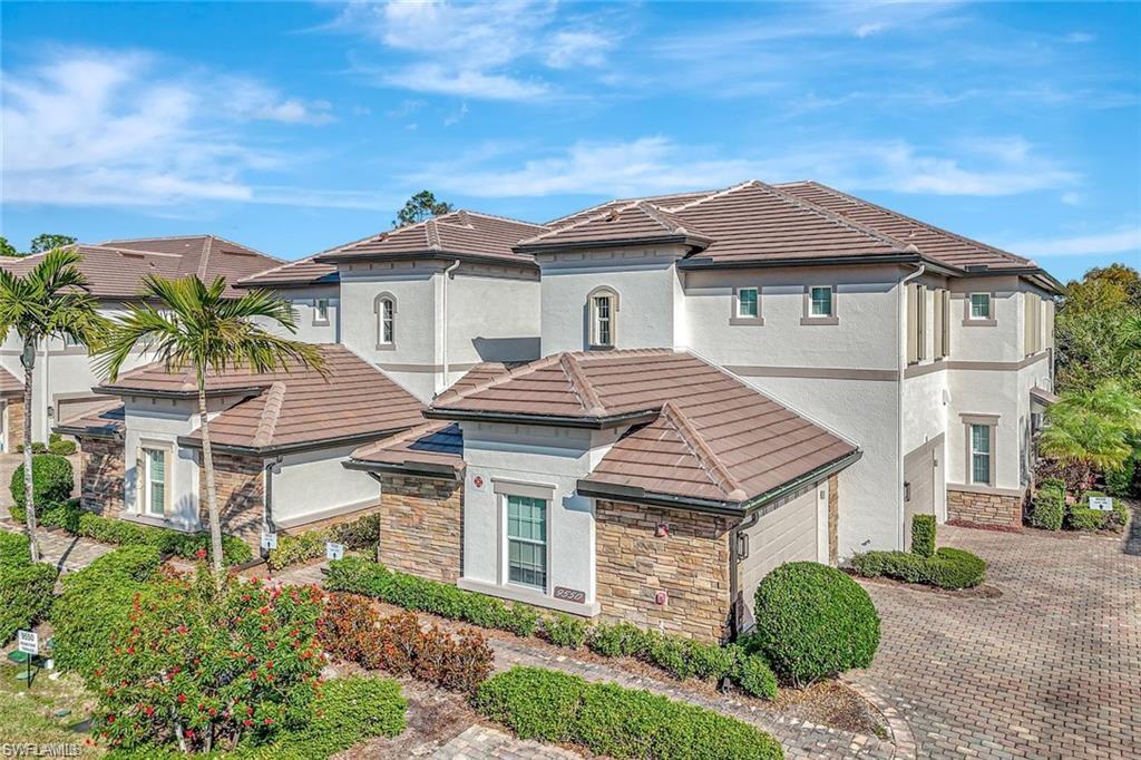 IRONSTONE - Residential Lease