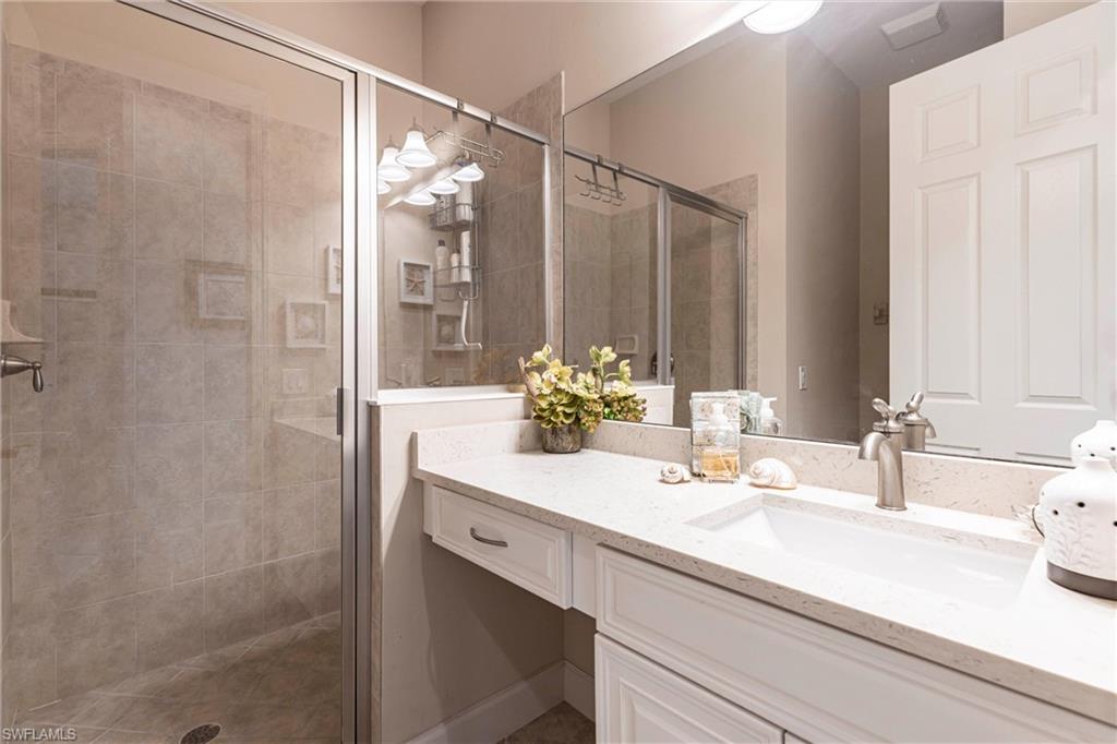 IRONSTONE - Residential Lease