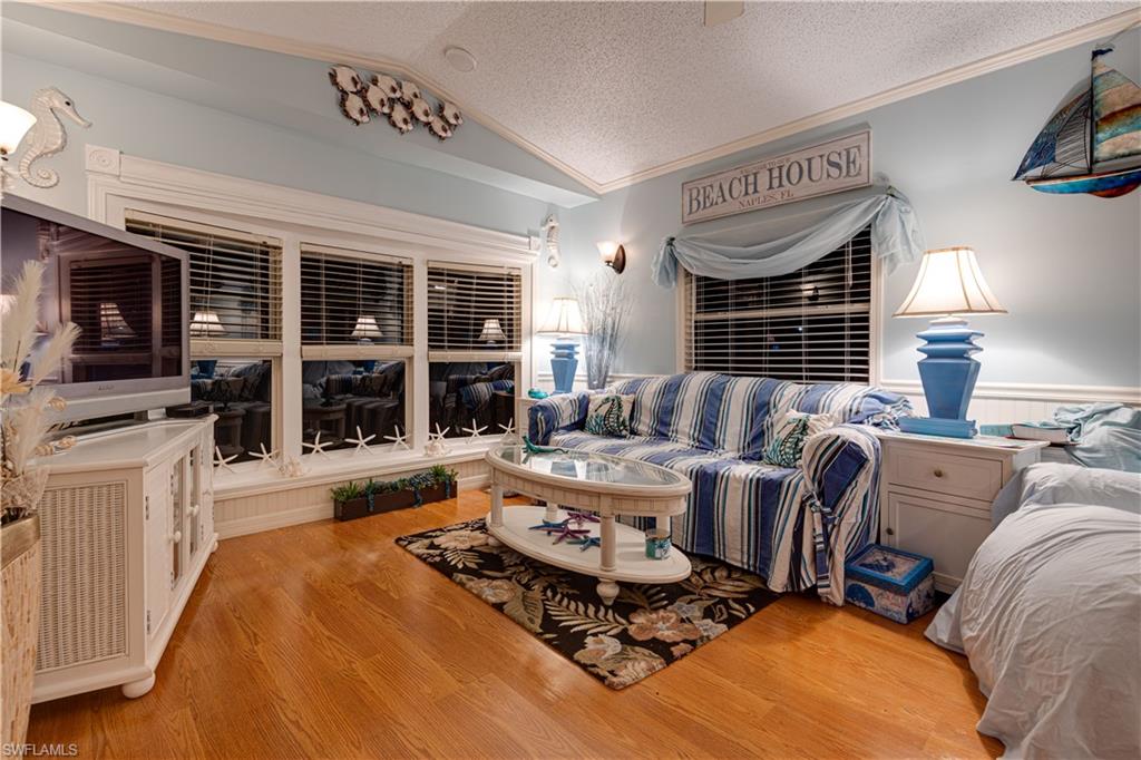 IMPERIAL WILDERNESS - Residential