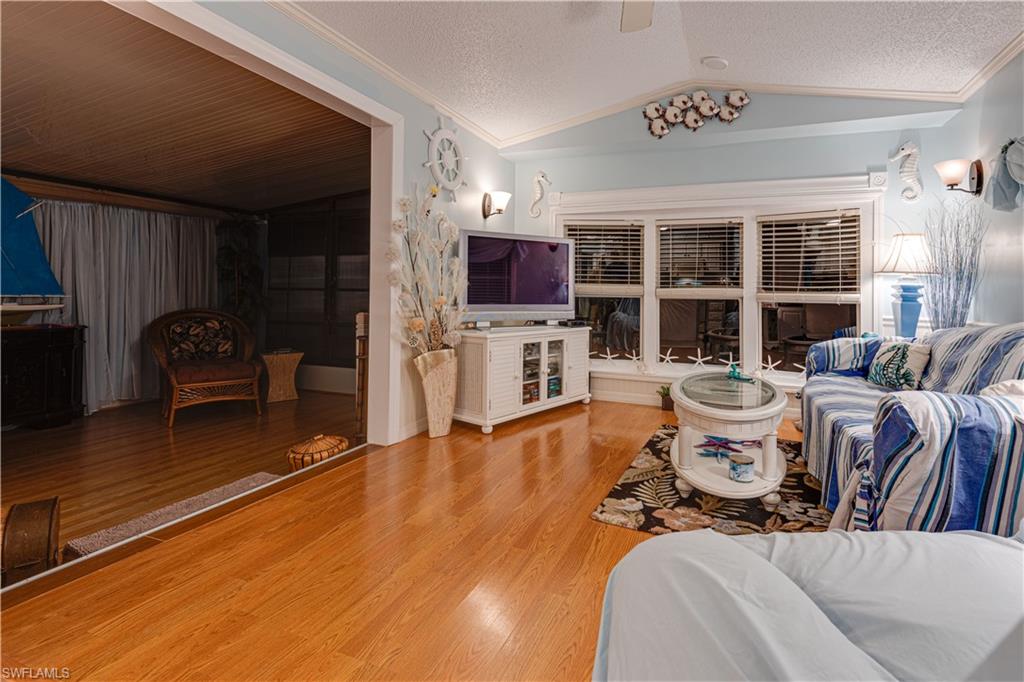 IMPERIAL WILDERNESS - Residential