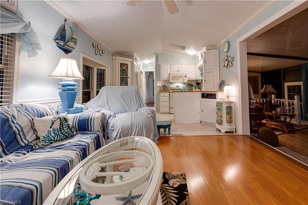 IMPERIAL WILDERNESS - Residential