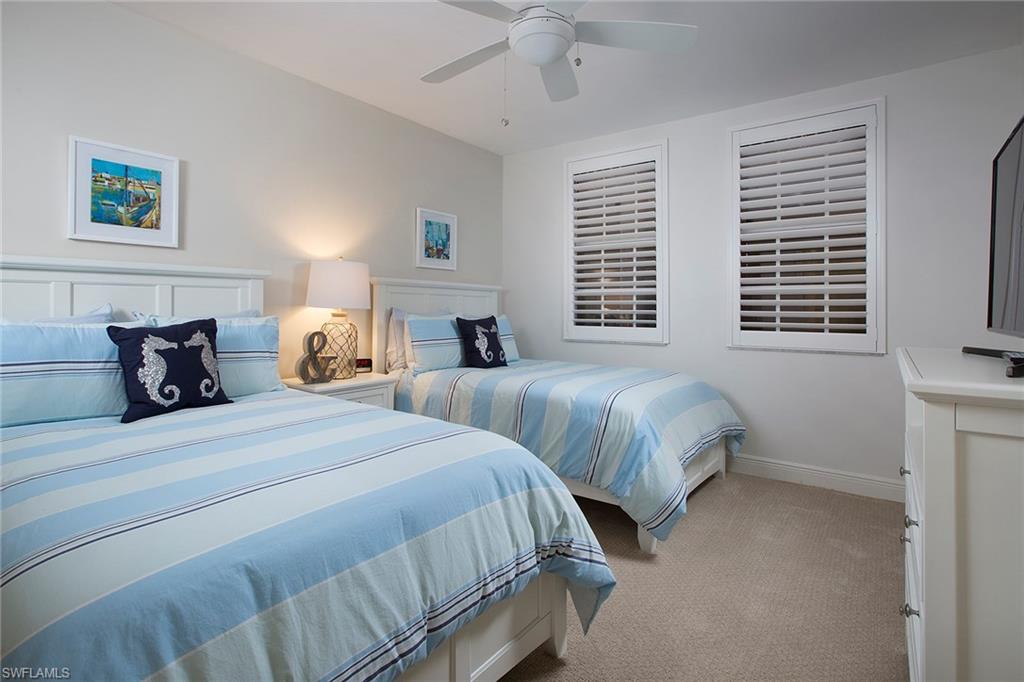 ROYAL MARCO POINT - Residential