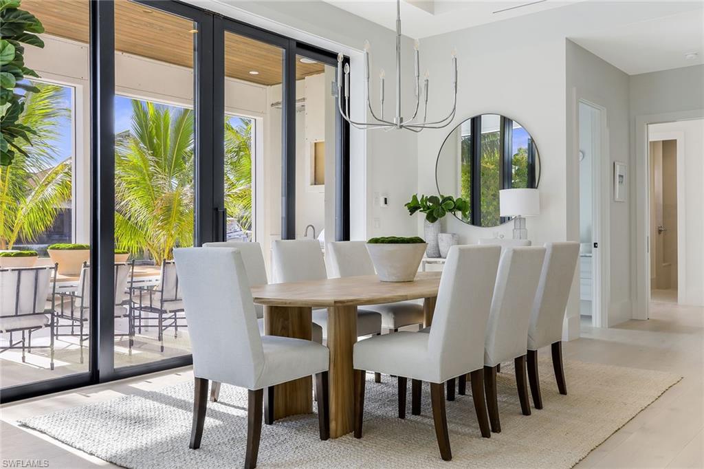 MARCO BEACH - Residential