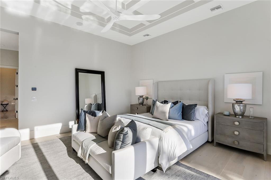 MARCO BEACH - Residential