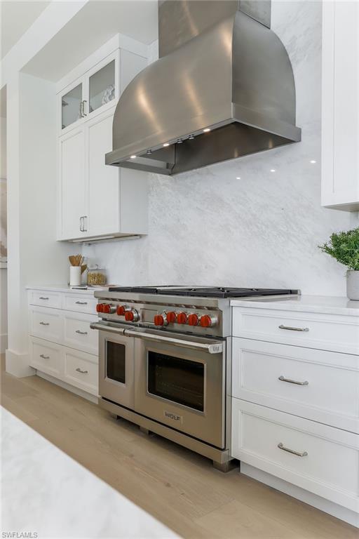 MARCO BEACH - Residential