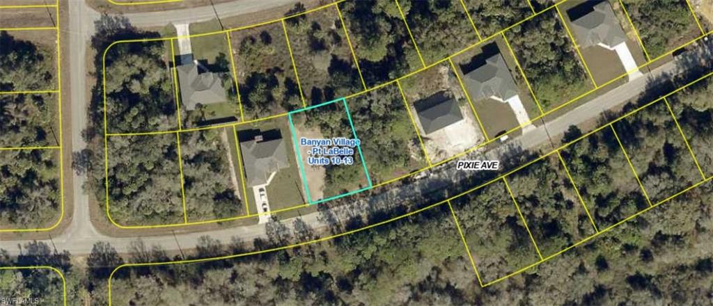 BANYAN VILLAGE - Land