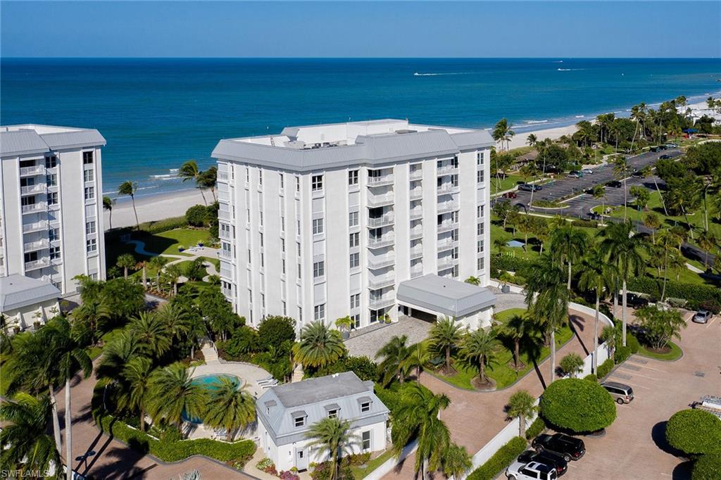 LAURENTIANS - Residential